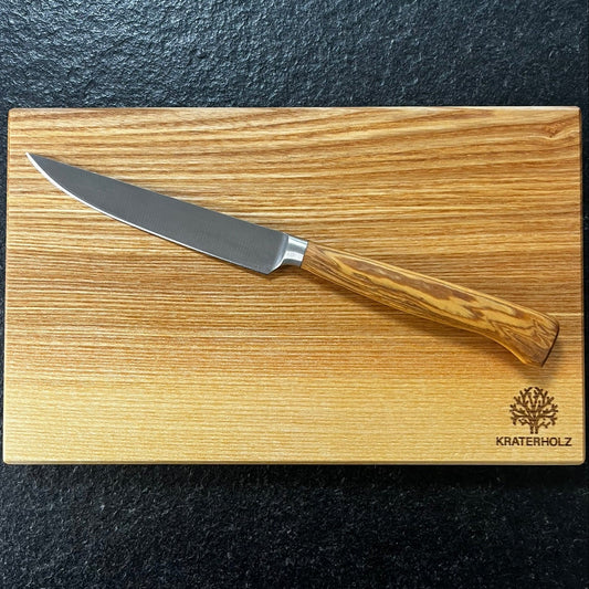 Brotzeitbrett aus Esche mit Steakmesser und Olivenholzgriff