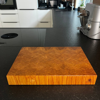 Hackblock Esche Stirnholz oben 