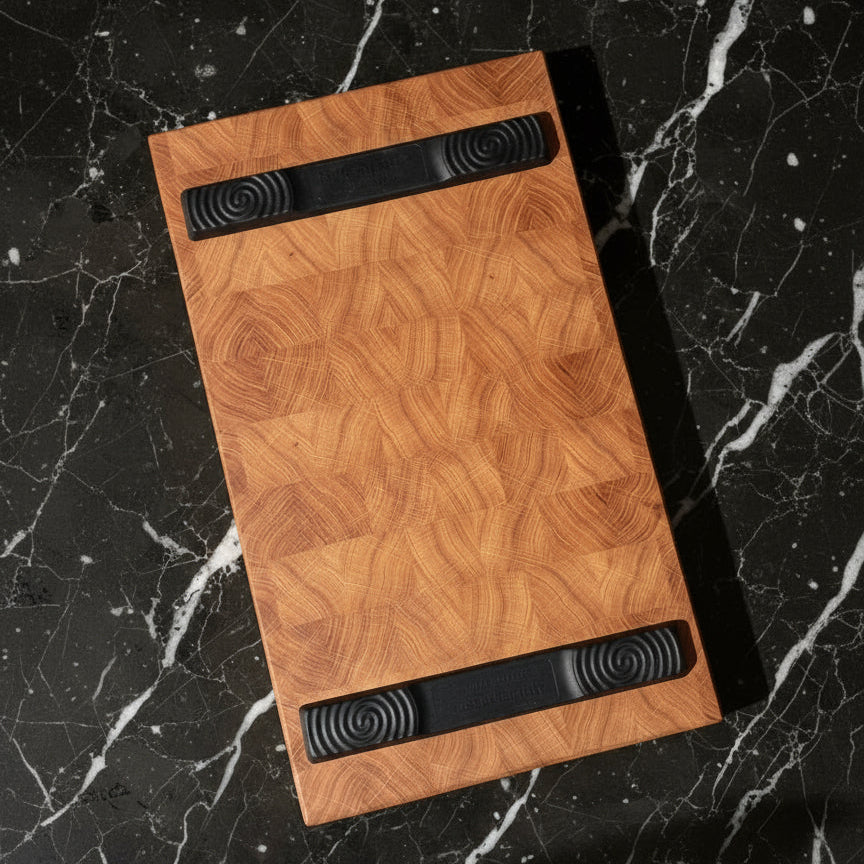 Multistopper Schneidebrettunterlage auf Eiche Schneidebrett Nahansicht